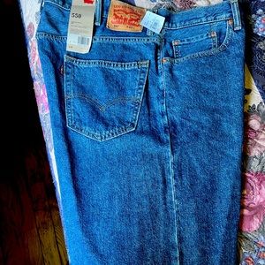 NWT Levi Strauss Men’s 550 Relaxed Shorts